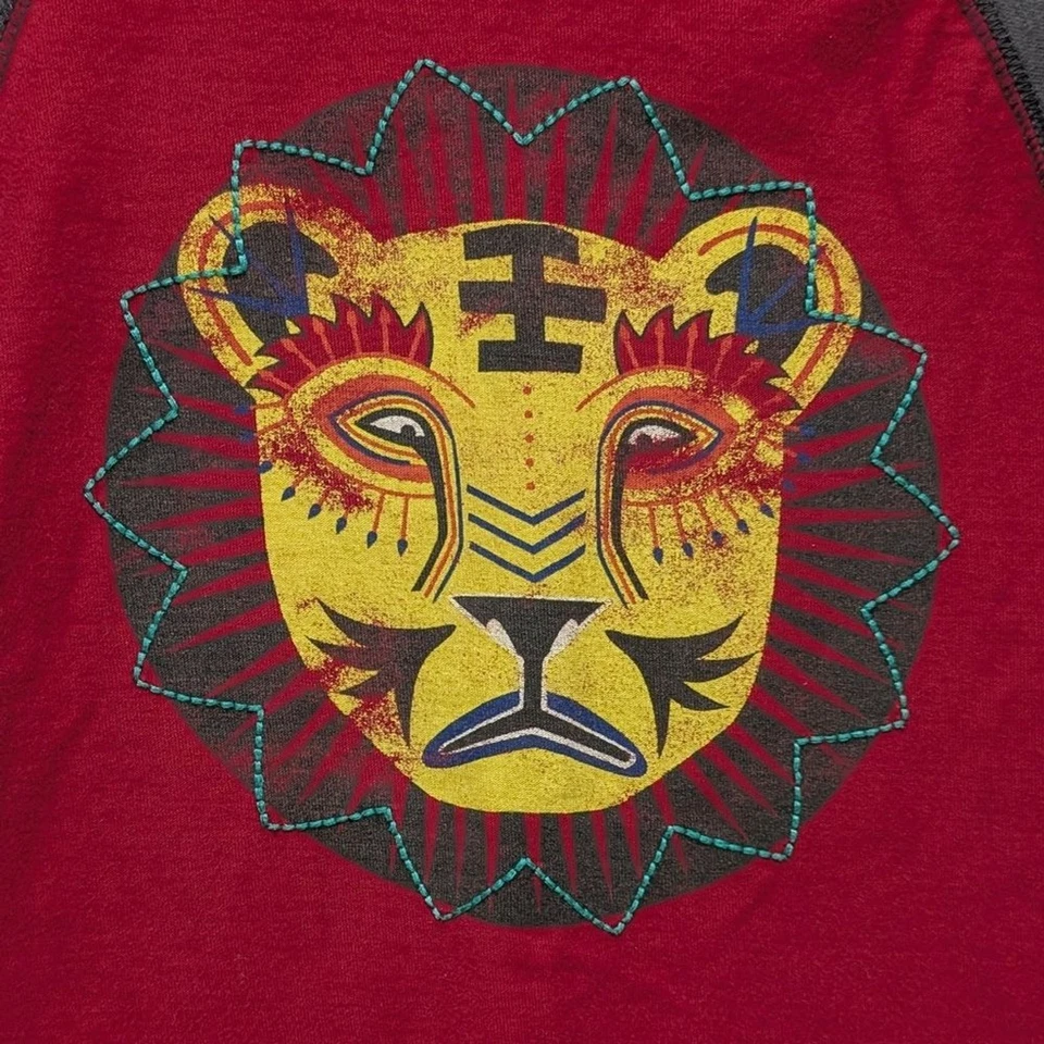 Tea Collection Boys Size 4 Raglan Lion Graphic Tee Red Gray Short Sleeve - Image 2 of 4