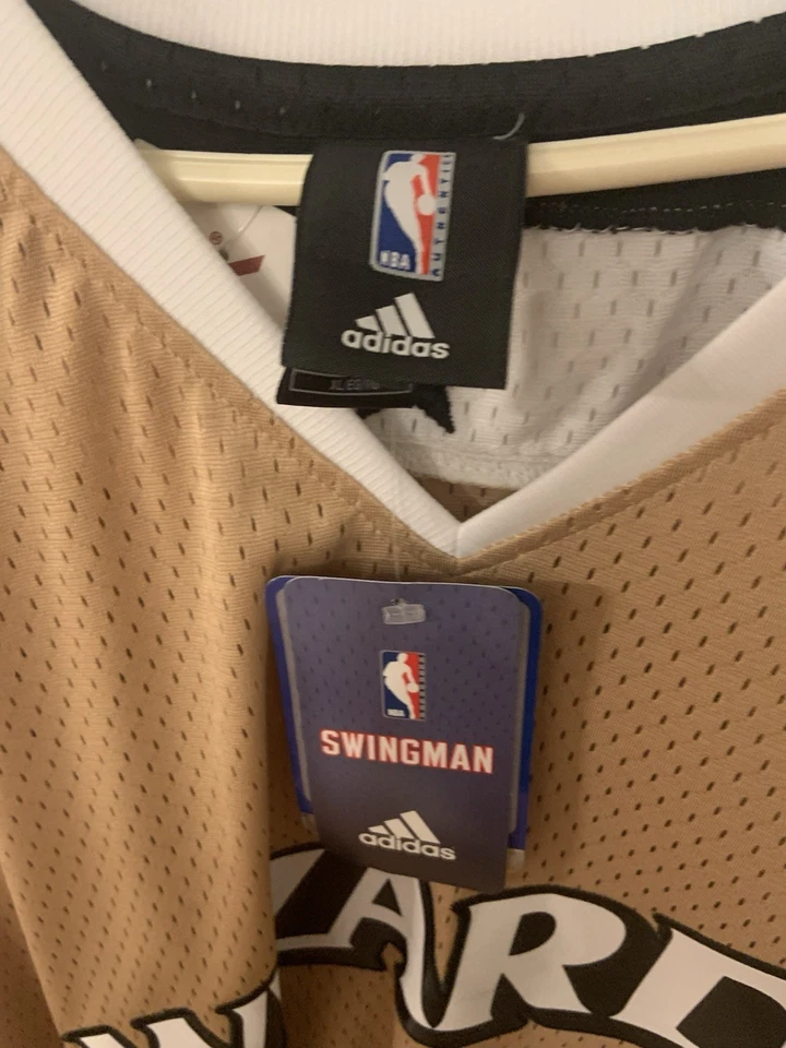 Camiseta Gilbert Arenas #0 Washington Wizards Gold XL Adidas Swingman Vintage Nova Com Etiqueta - Imagem 3 de 3