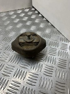 AUDI A6 4A2, C8 Getriebelager 4B0399151M 2.70 Diesel 2006 30533617