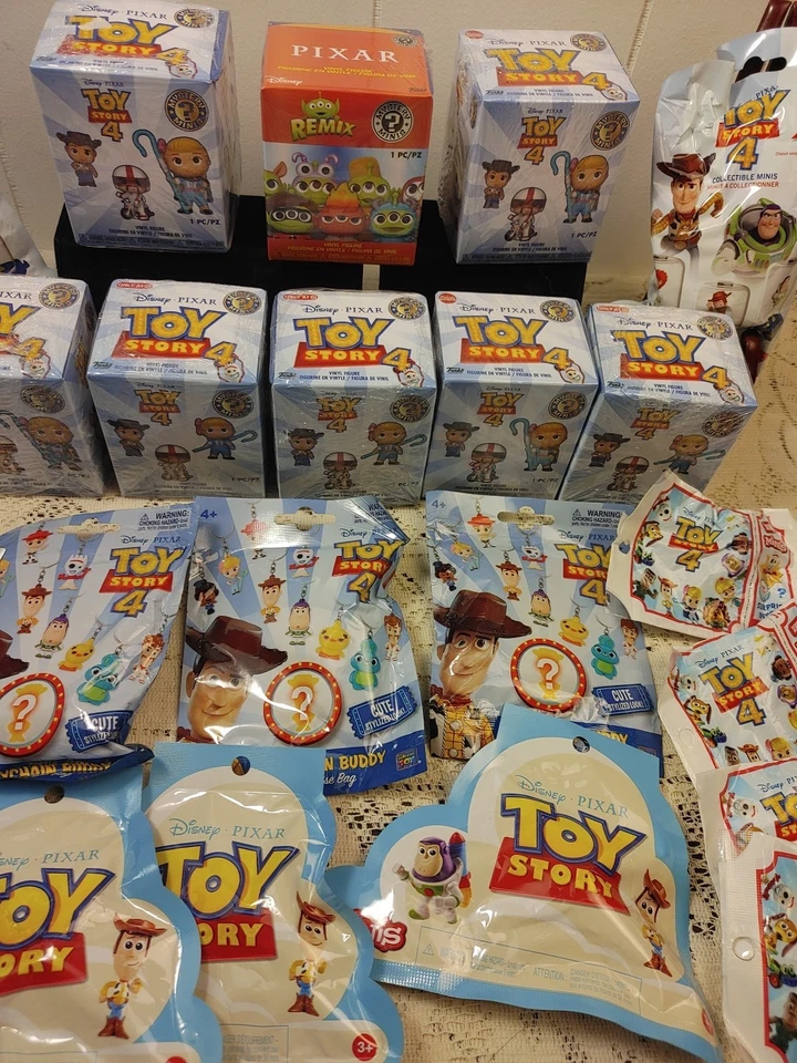 Pixar Varios Toy Story Figura Coleccionable Misterio Minis Lote de 23 Bolsa Ciega Nuevo Foto 3 de 4