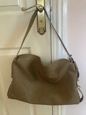 BEAUTIFUL NEXT LEATHER BAG BEIGE TAUPE COLOUR SHOULDER BAG SOFT SLOUCHY VGC