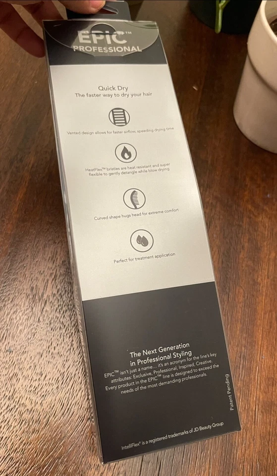 Wet Brush(4pcs)/Pro Epic Quick Dry/ Black Vented Brush - NEW with box - Image 4 of 4