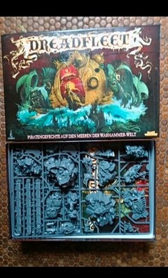 Games Workshop Dreadfleet Spielbox mit Miniaturen/Teilen, mehrfarbig