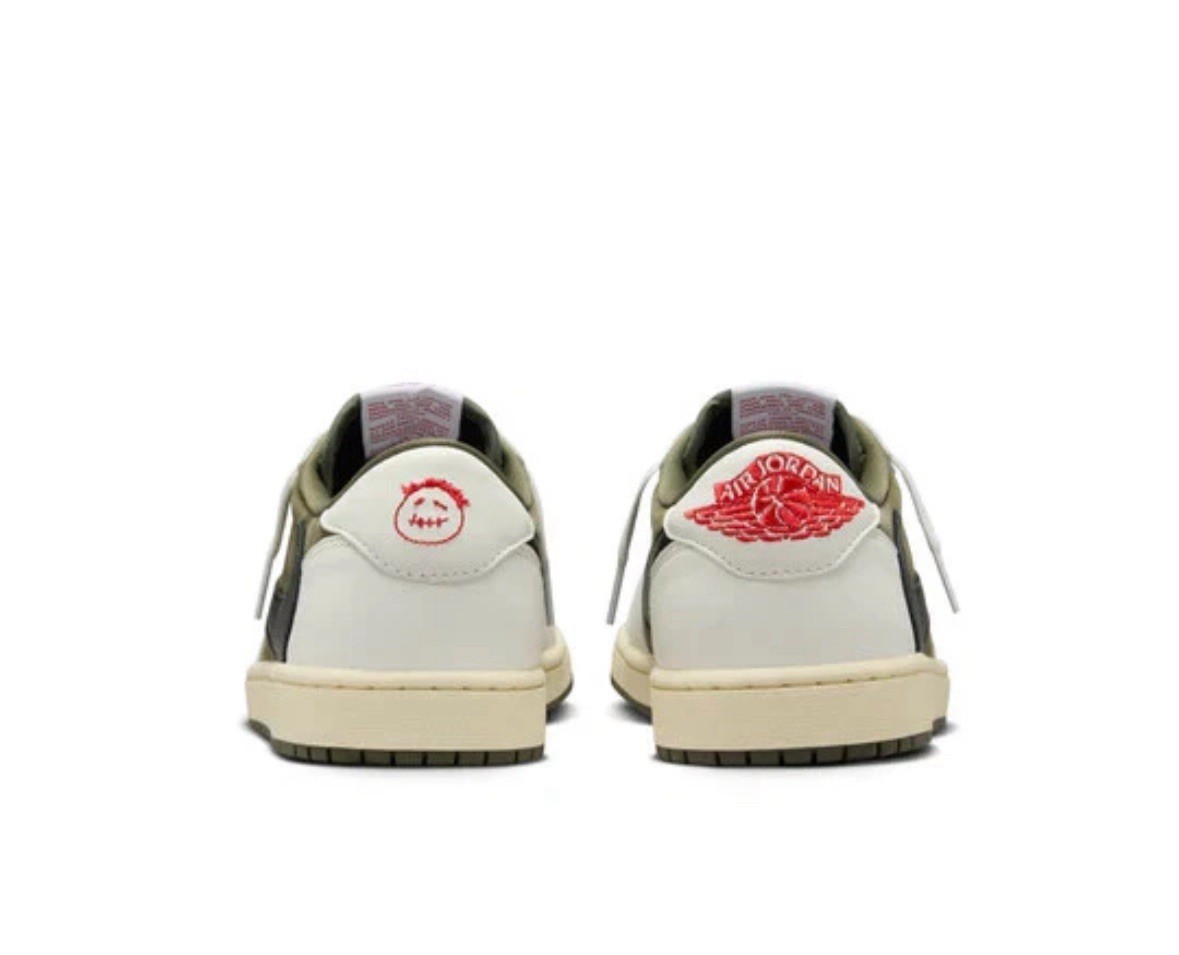Size 5.5 - Travis Scott x Air Jordan 1 Retro OG SP Low Reverse