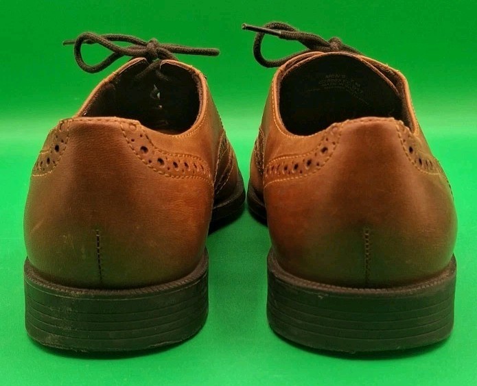 Cole Haan Essentials Men's size 7 M Brown Wingtip Oxford Leaher Shoes C25805 View 4