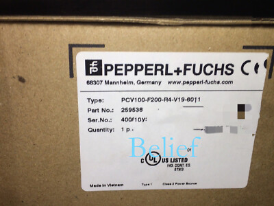 1pc Pepperl+Fuchs PCV100-F200-R4-V19-6011 brand new Optical Code Reader