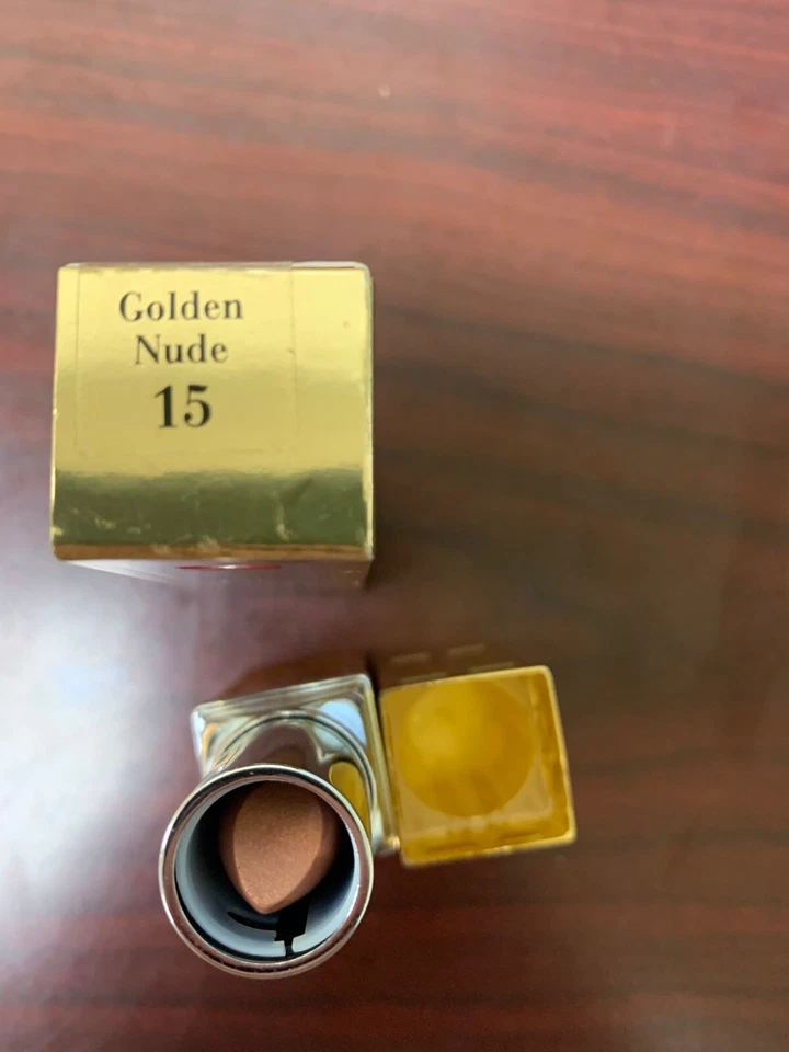 Elizabeth Arden Beautiful Color Moisturizing Lipstick 15 Golden Nude - Image 4 of 4