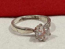 Vintage 925 Signed Sterling Silver CZ Cubic Zirconia Solitaire Band Ring SZ 6.75