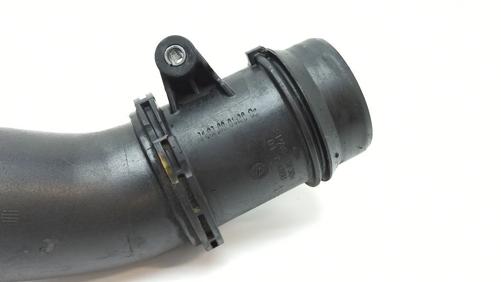 Mercedes-Benz E W212 W204 C207 Diesel Air intake hose pipe 