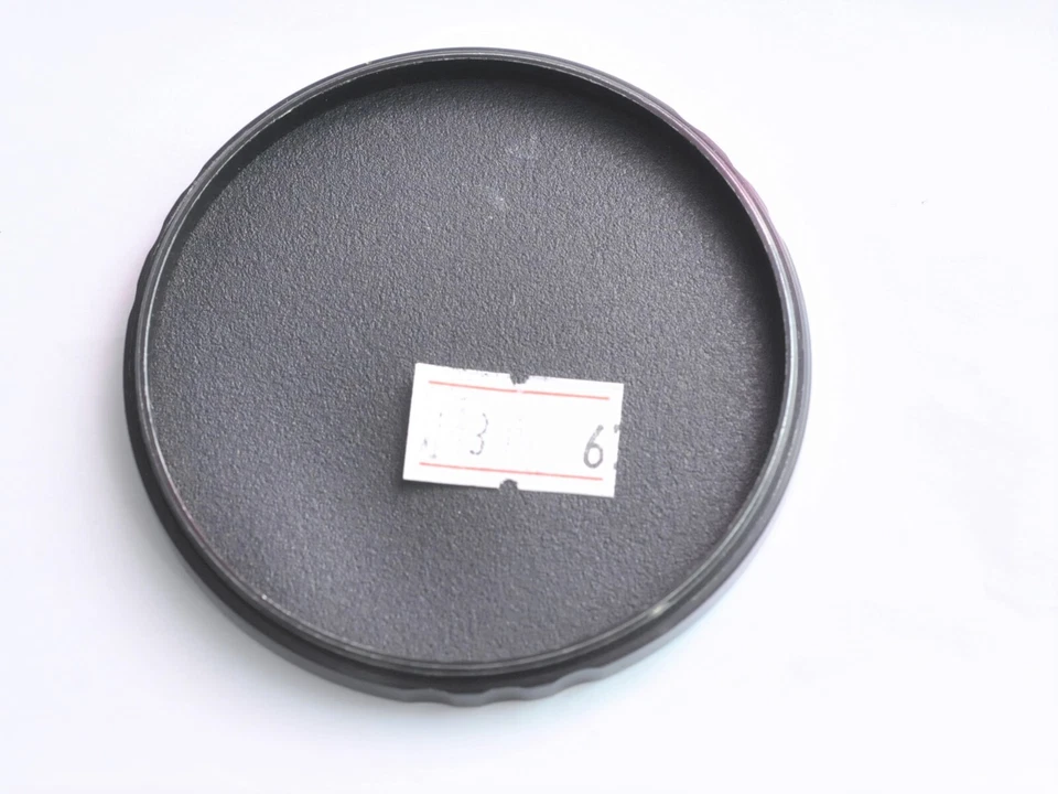 Bronica Classic S 67mm Screw-in Front Lens Cap - Image 2 of 2