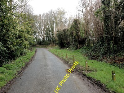 Photo 6x4 Foxhole Lane, near Hawkhurst Field Green  c2016