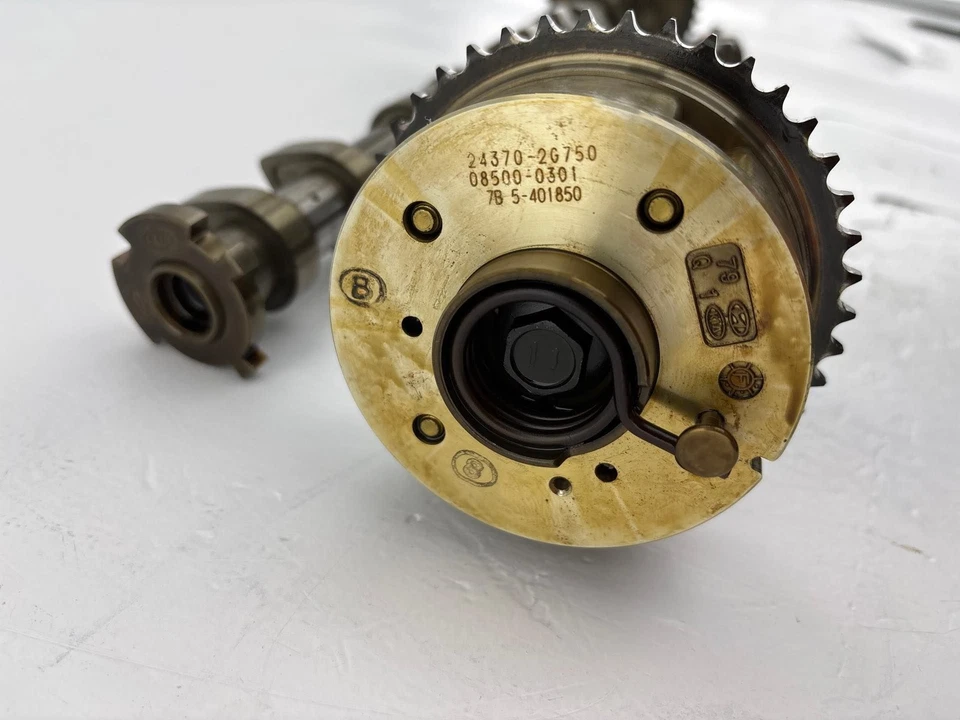 Árbol de levas cilindro motor Kia Sorento 2019-2020 2,4 L OEM Foto 3 de 4