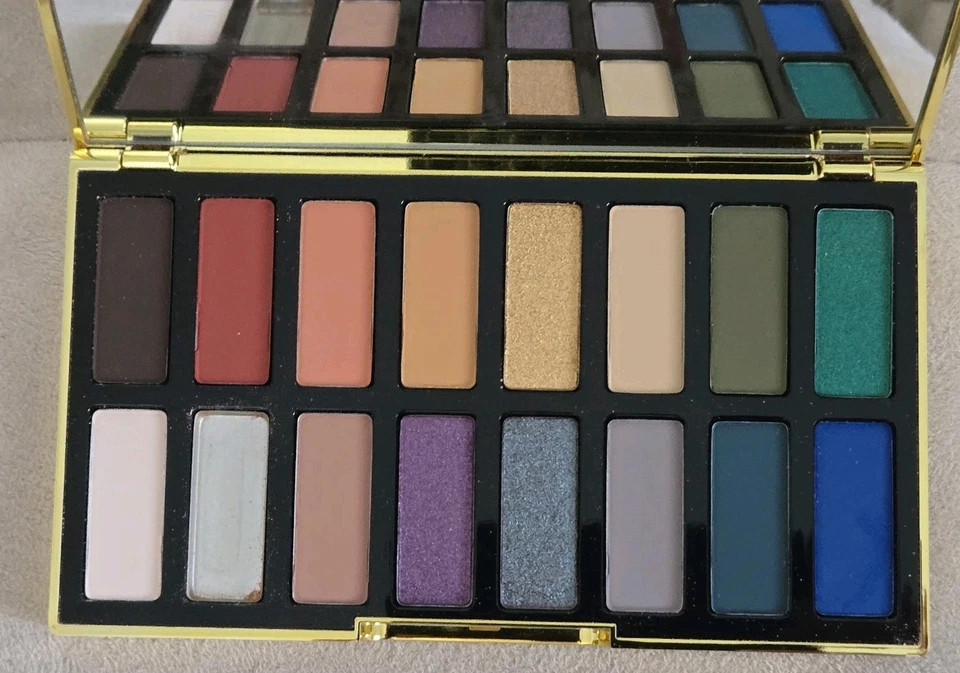 KAT VON D 10 Year Anniversary Eyeshadow Palette ~READ DESCRIPTION~ - Image 3 of 4