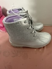 Sperry Saltwater Duck Boots US: 4M Big Kid/Youth sizing UK: 3 EUR: 36