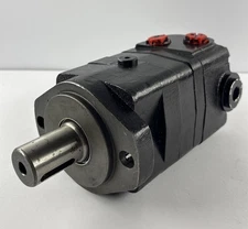 WF104-1024Y Hydraulic Orbital Motor 2-Bolt thumbnail 2
