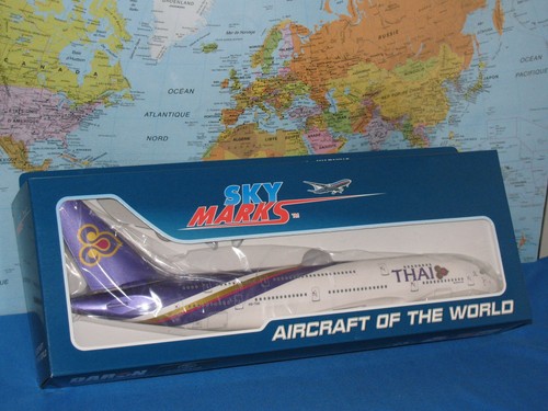 1/200 SKYMARKS THAI AIRLINES AIRBUS A380-800 W/GEAR AIRCRAFT MODEL *BRAND NEW* - Picture 2 of 12