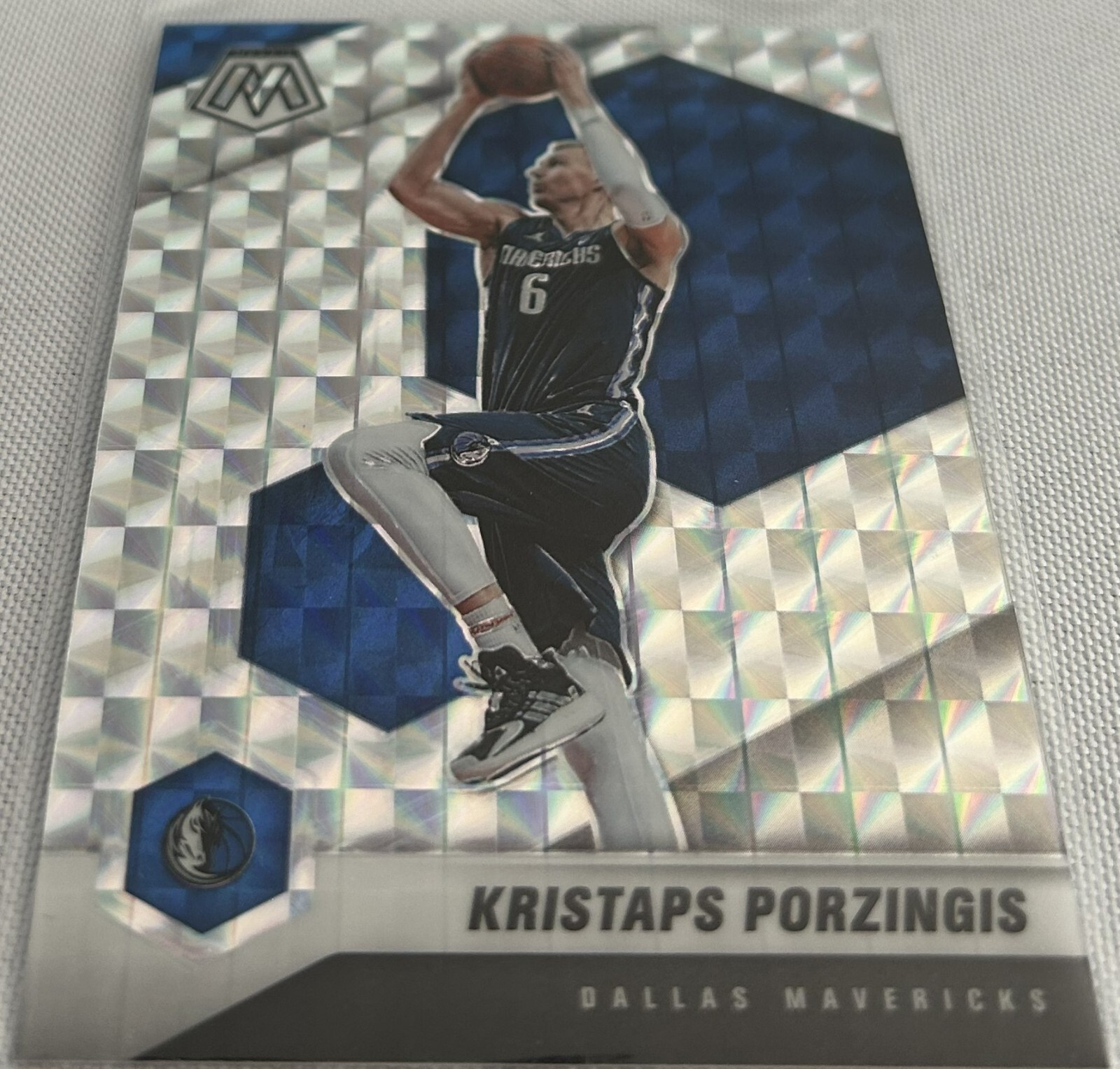 2020-21 Panini Mosaic Basketball Kristaps Porzingis Mavericks Silver Mosaic #74