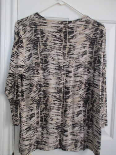 CHICO'S MULTI COLOR 3/4 SLEEVE V NECKLINE TOP SIZE CHICO'S 2 (12-14) - Picture 3 of 4