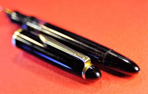 Pluma Estilográfica SENATOR Negro/GT Iridio Plumín "M" Pistón Relleno Alemán c.1969 - Imagen 2 de 11