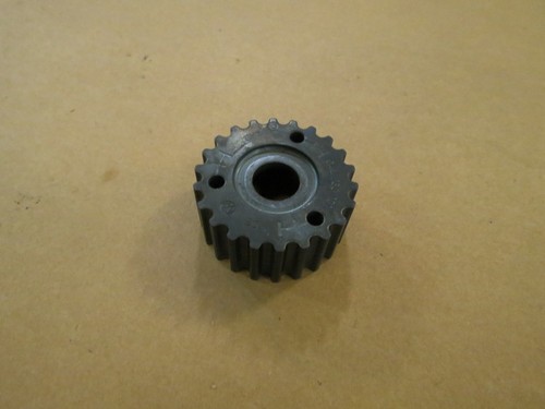 Original VW Passat B8 Limousine Zahnriemenrad für Hochdruckpumpe A38241 04l13010