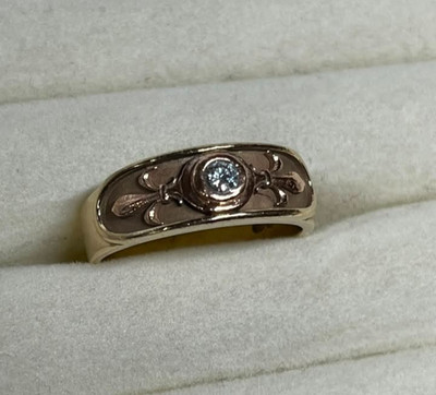 Vintage Clogau Welsh .17 Diamond Ring Rose & Yellow Gold 9k Fleur de Lis Band