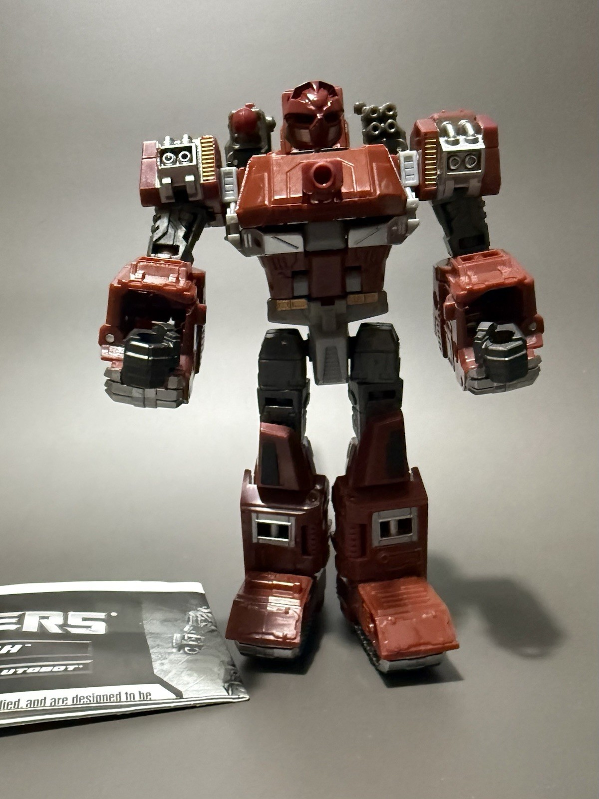 Transformers Generations Deluxe Class Autobot Warpath - 100% Complete!