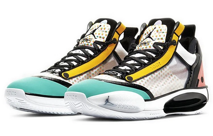 Jordan 34 Low Guo Ailun - CZ7748-100 Foto 3 de 4