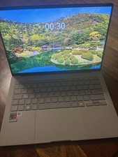 ASUS Zenbook A14 UX3407QA – Snapdragon X Plus, 16GB RAM, 512GB SSD, OLED Display