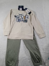NWT Gap Kids Boys 5T- 2 Pc Pant Set Sweatshir...