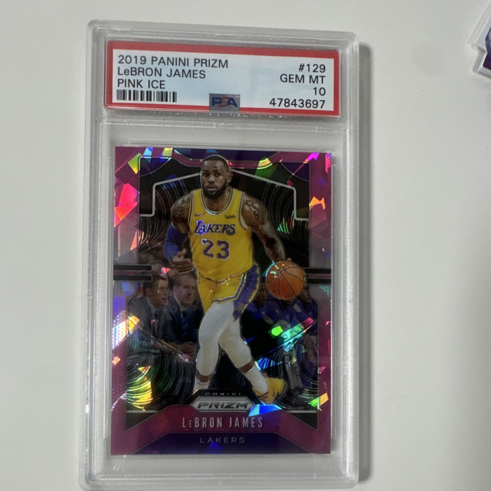 2019-20 Panini Prizm LeBron James #129 Pink Ice Prizm PSA 10 Lakers