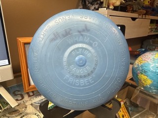 Wham o Frisbee Flying saucer Blue with planets 73 grams From Jay Shelton