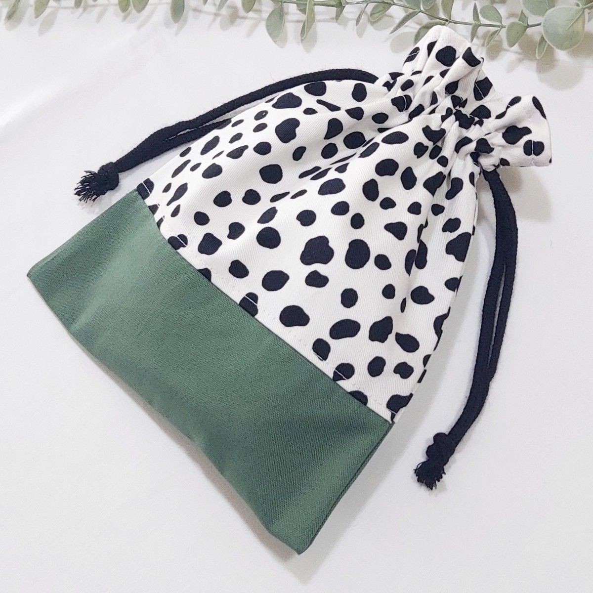 Dalmatian pattern drawstring bag drawstring acces… - image 3