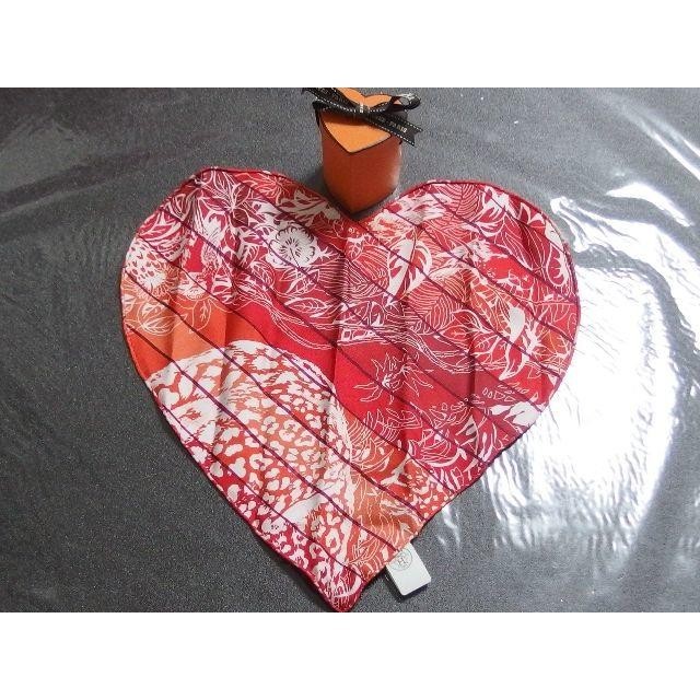 Hermes POCHETTE COEUR TWILL Scarf JUNGLE LOVE RAINBOW Red Silk BNIB w/Tag Auth