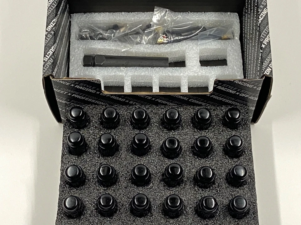 NEW Pro Comp 24-Piece M12×1.5 ET Lug Nut Kit Black w/ TPMS Valve Stems PXA11138B - Image 4 of 4
