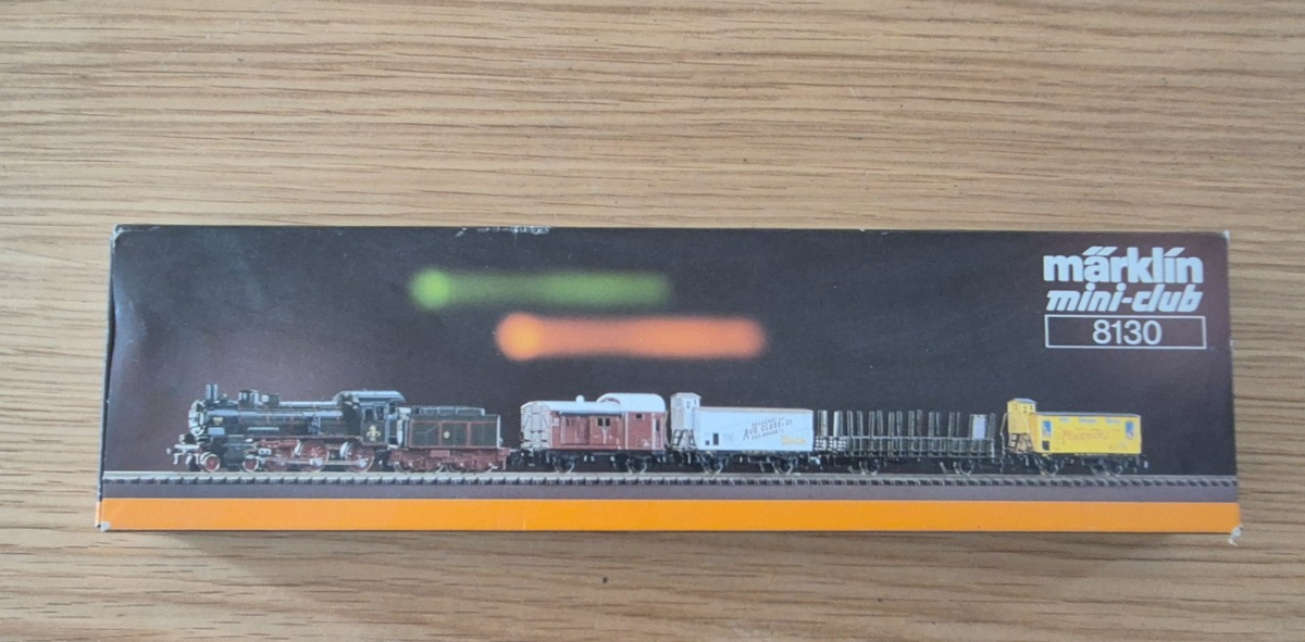 MäRKLIN 8130 MINI-CLUB PRUSSIAN STEAM LOCOMOTIVE TRAIN SET Z GAUGE
