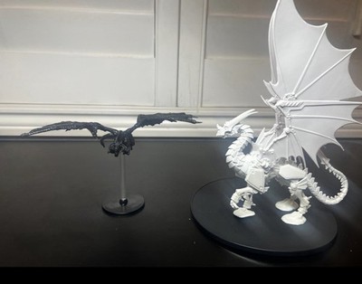 2 dragon miniatures for D&D/ table top gaming  