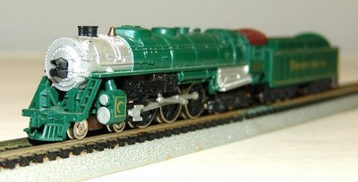 CON-COR JAPAN N SCALE  SOUTHERN CRESCENT LIMITED 4-6-4 STEAM LOCOMOTIVE (L77)