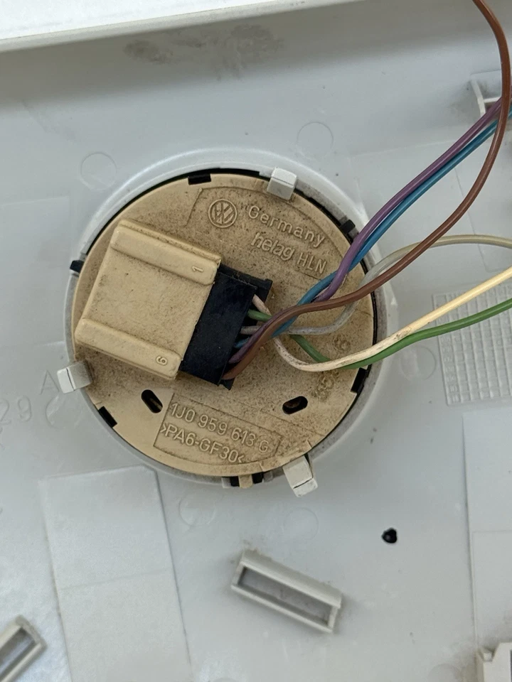 Volkswagen Beetle MkIV Sunroof Motor Cover Trim (Gray) with Sunroof Switch - Image 4 of 4