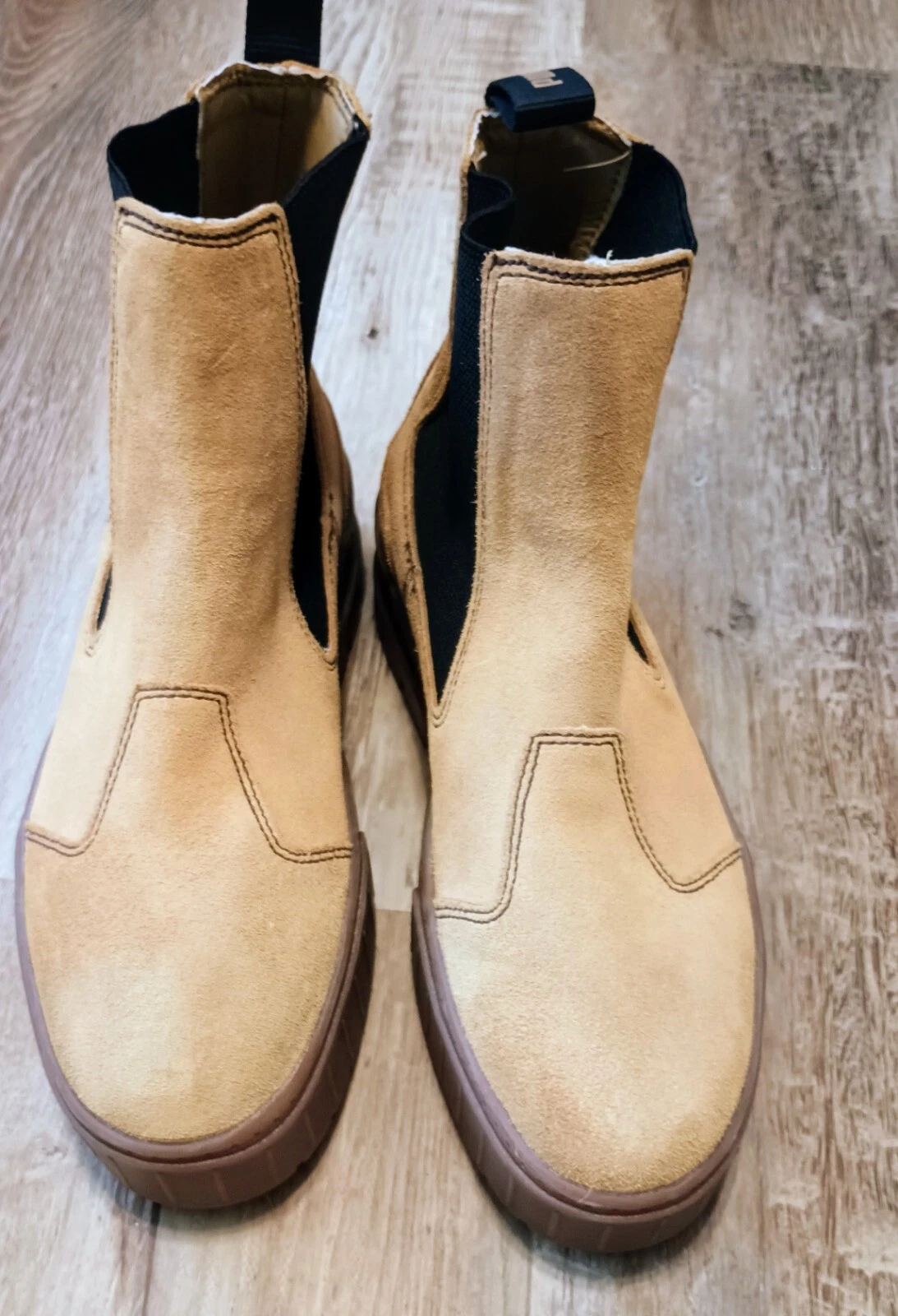 Stivali Puma Mayze Chelsea scamosciati plateau donna 9 5 grano 382829 04 nuovi senza scatola