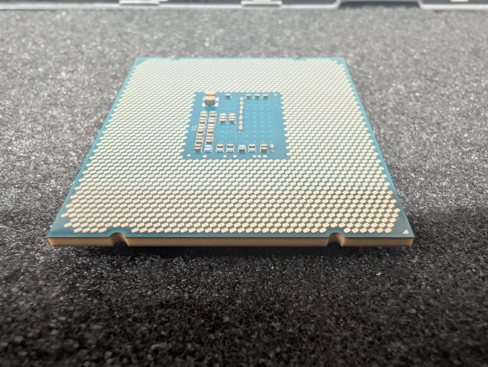 New, Intel, CM8064401724101S R202, Central Processing Units Intel Xeon Processor - Image 4 of 4