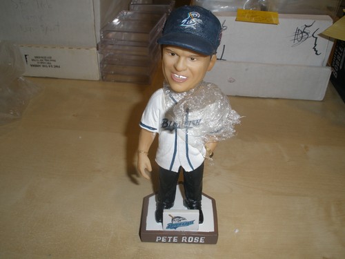 BRIDGEPORT BLUEFISH STADIUM GIVEAWAY BOBBLEHEAD PETE ROSE 2015 SGA SEALED IN BOX