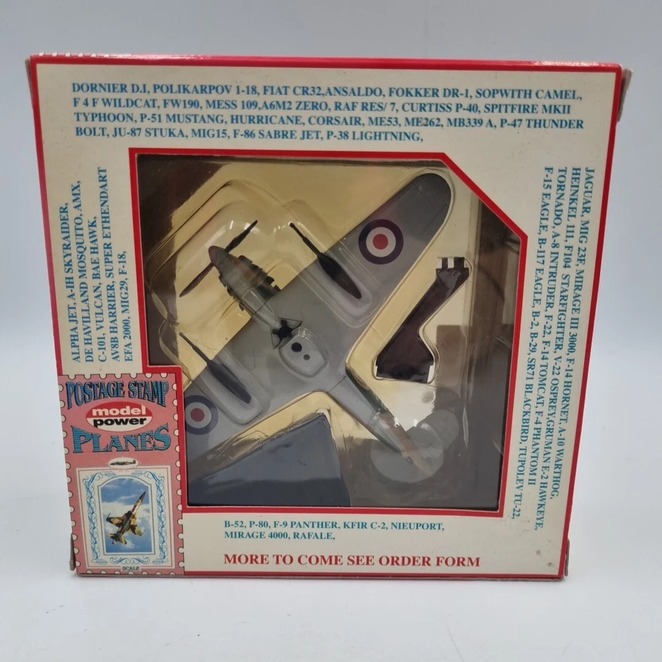 MODEL POWER Postage Stamp Planes 1:100 5340-1 Hurricane MKII Die-Cast Model - Image 3 of 4
