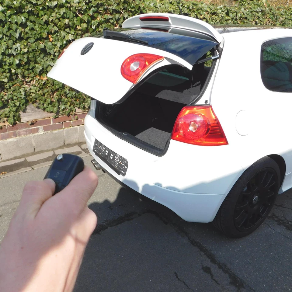 Kit trasformazione "portellone apertura automatica" per Vw Golf V - Immagine 2 di 4