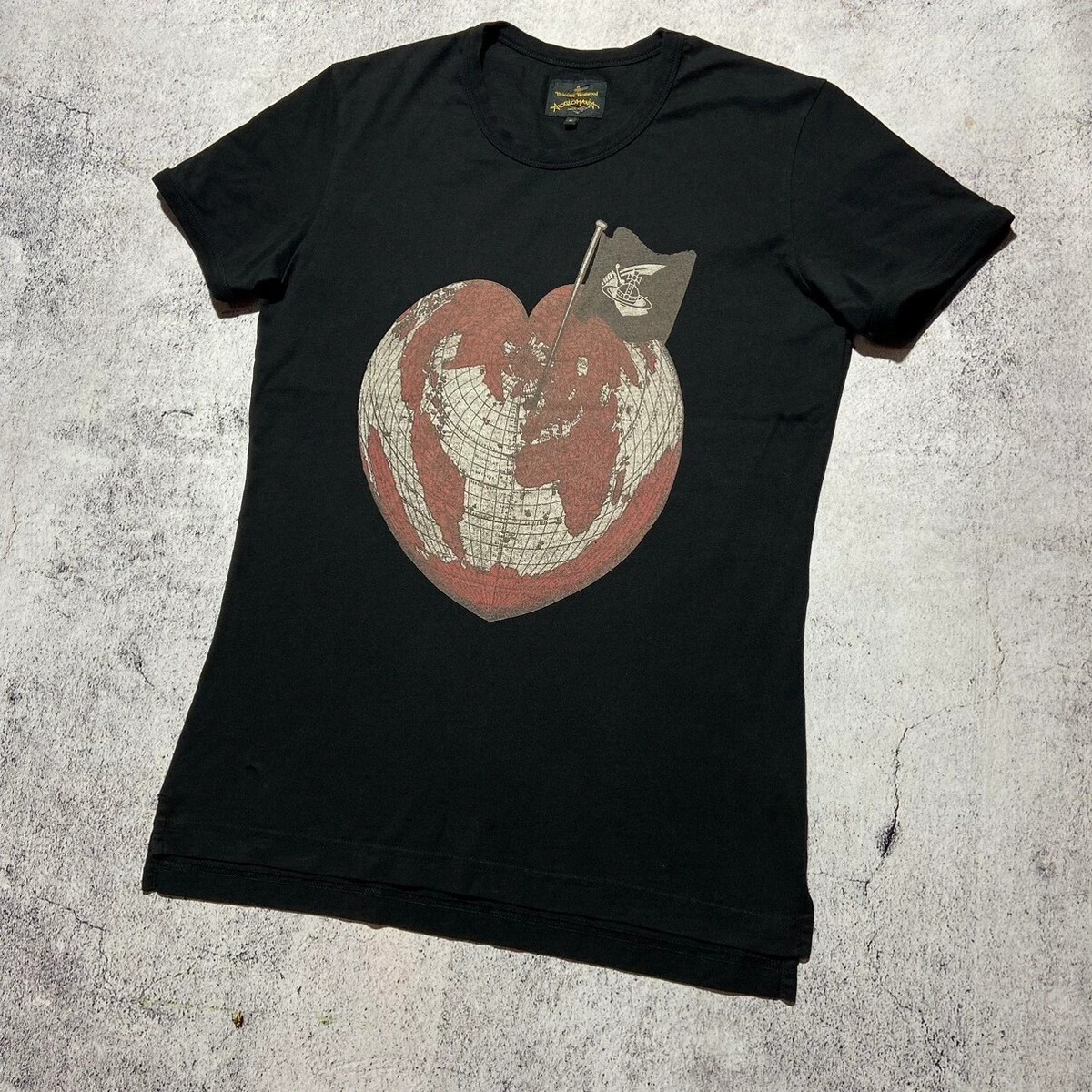★関税込み★ Vivienne Westwood T-Shirt Vivienne Westwood Aglomania Heart World T-Shirt Size S | eBay