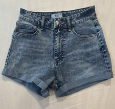Forever 21 Blue Denim Shorts Women s Size 28 Cuffed 5-Pocket Button Zip