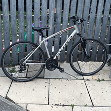 Carrera Crossfire Mens Hybrid Bike 28in 48cm 21-Speed Front Sus V-Brake