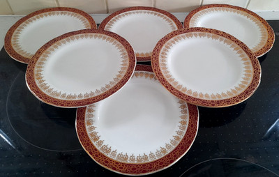 VINTAGE HERZOGIN BONE CHINA ''WINCHESTER'' ROT & GOLD ~ SECHS BEILAGEN / TEETELLER