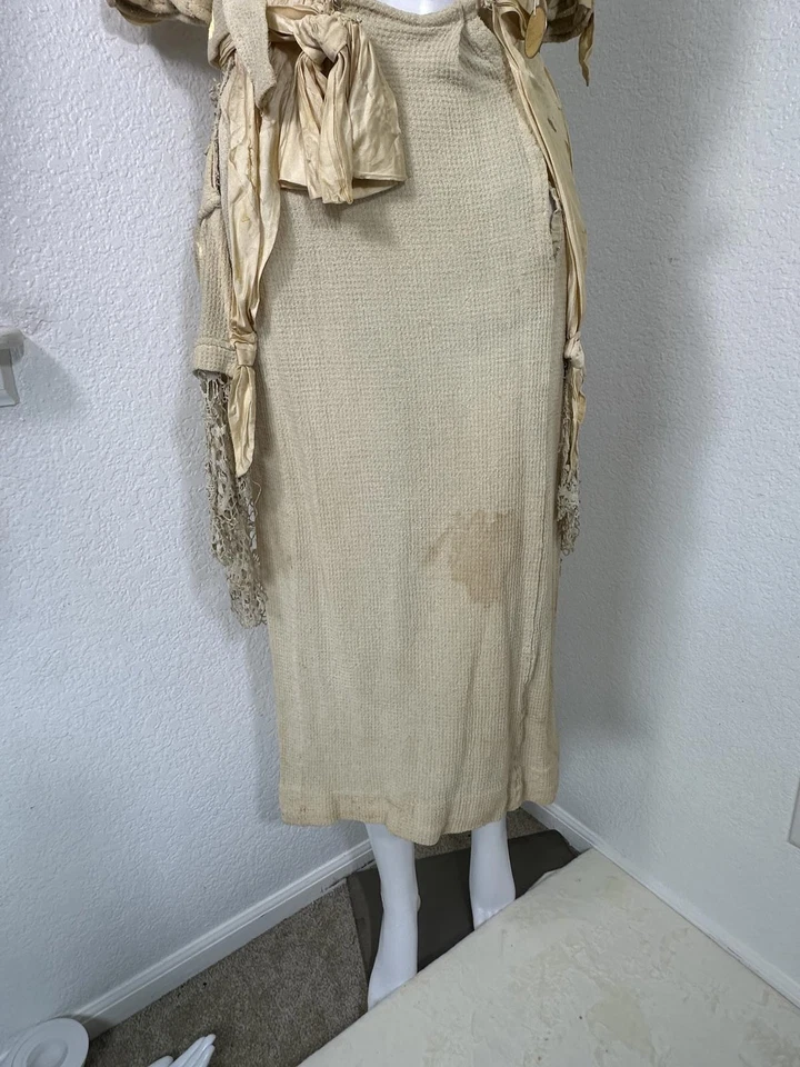 Antiguo vestido de exhibición de encaje eduardiano de colección de la década de 1910 para estudio encaje de ganchillo Foto 4 de 4