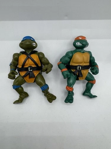 2 Teenage Mutant Ninja Turtles LEONARDO TMNT Vintage Figure 1988 Michelangelo