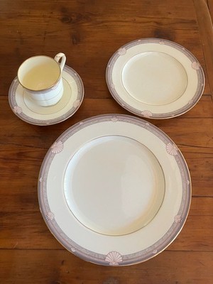 Noritaki Standford Court vintage dinnerware set for 6, Spotless!